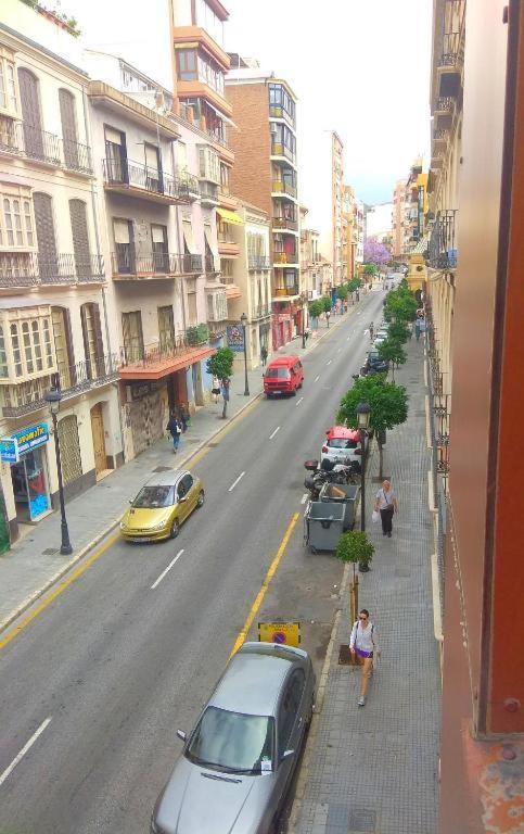 Plaza Merced Apartamentos มาลากา ภายนอก รูปภาพ